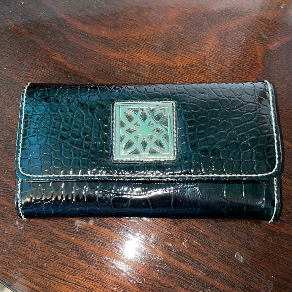 Black wallet